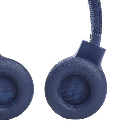 JBL Live 460NC